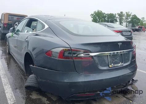 2020 Tesla Model S Long Range Dual Motor All-Wheel Drive/Long Range Plus Dual Motor All-Wheel Drive from USA, damaged, VIN 5YJSA1E21LF413251